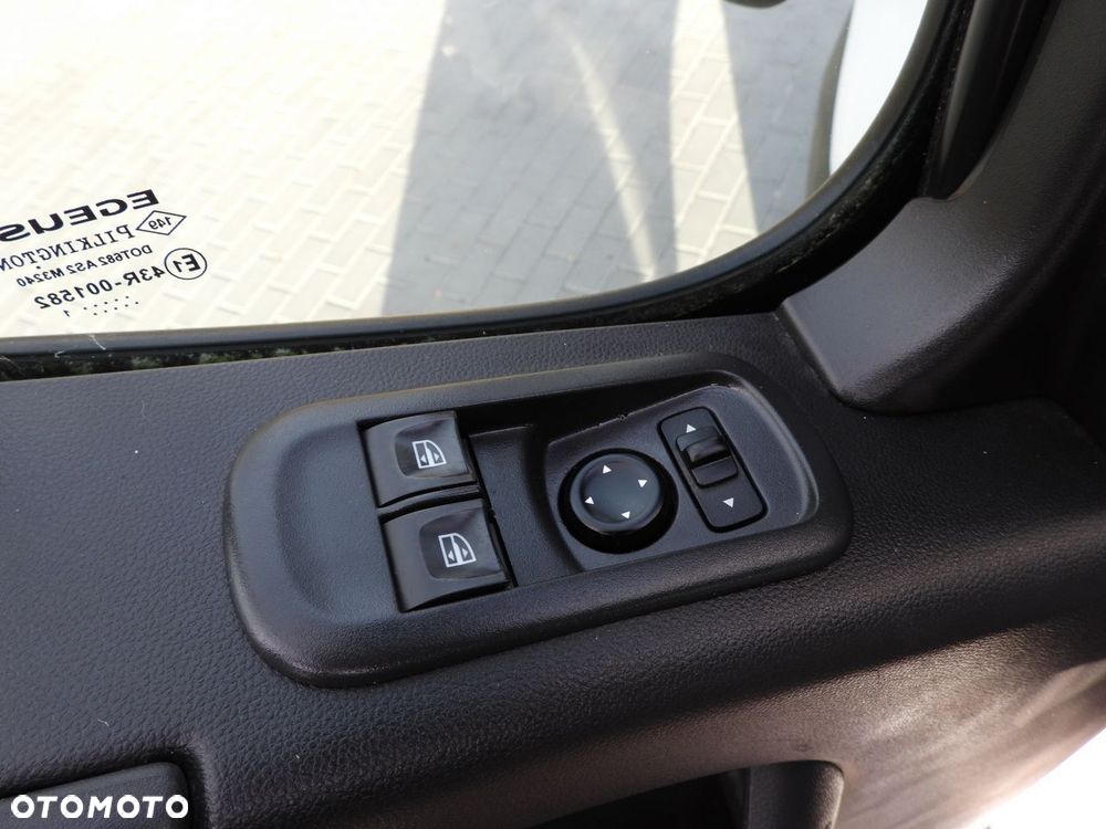 Renault MASTER WYWROTKA PODWÓJNA KABINA DOKA 6 MIEJSC TEMPOMAT LEDY KLIMATYZACJA  145KM - 26