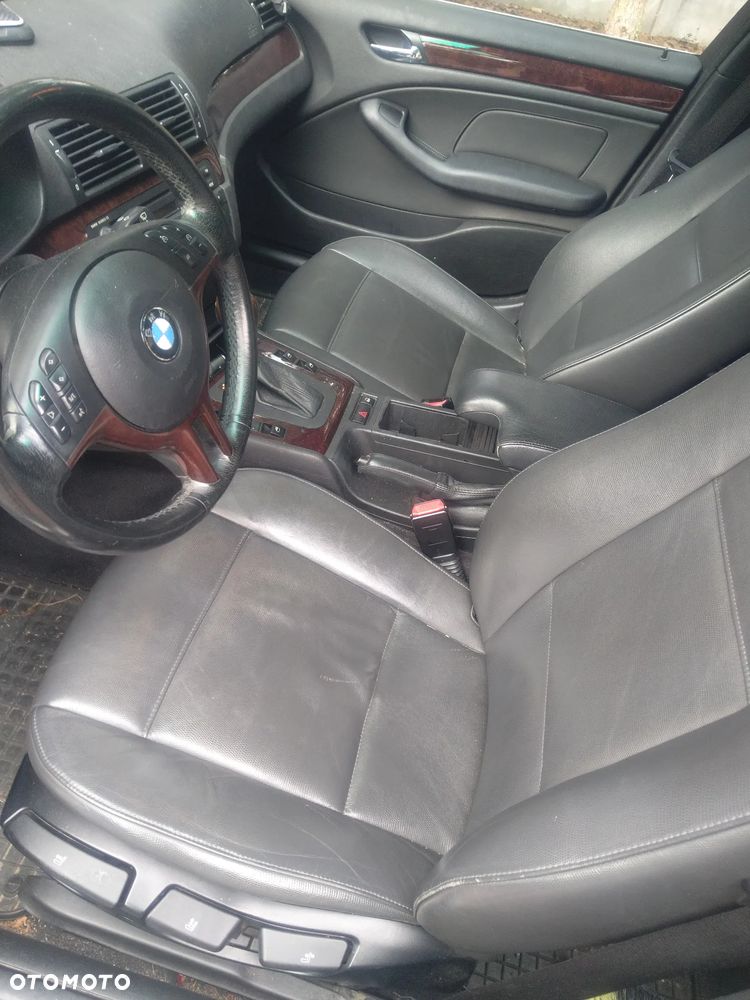 BMW Seria 3 - 12