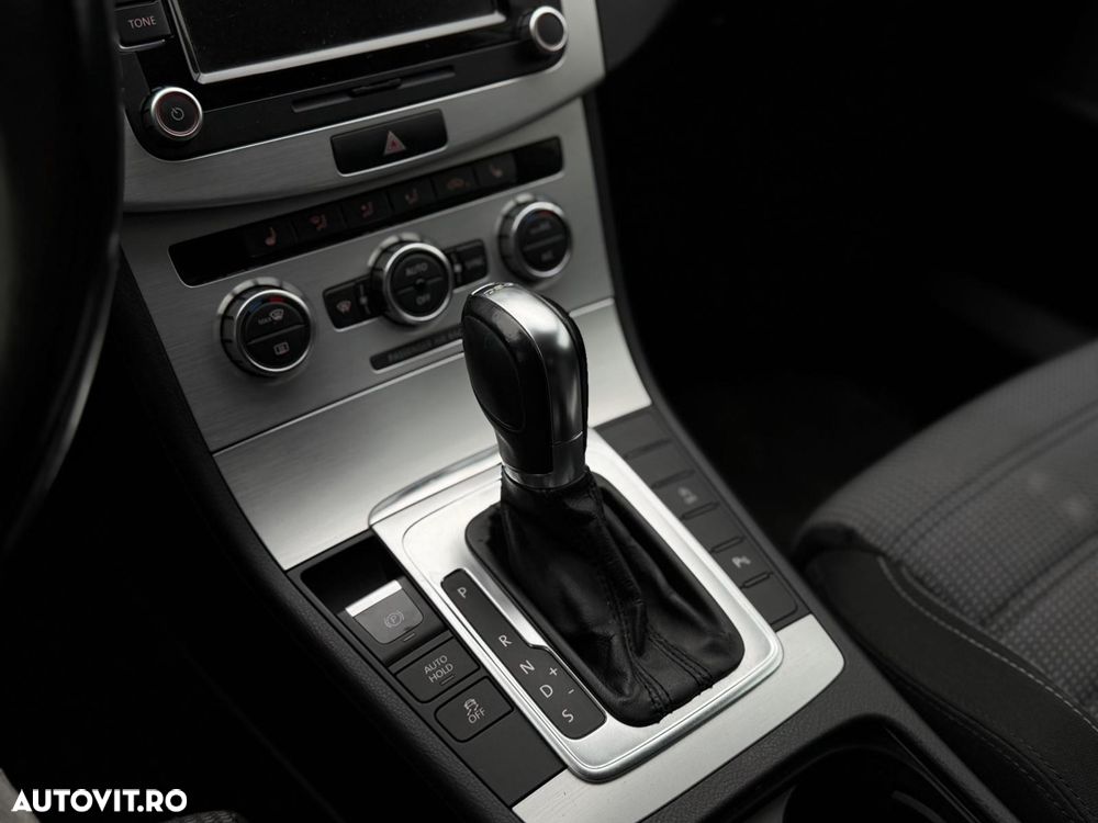 Volkswagen Passat CC 2.0 TDI DPF DSG - 11