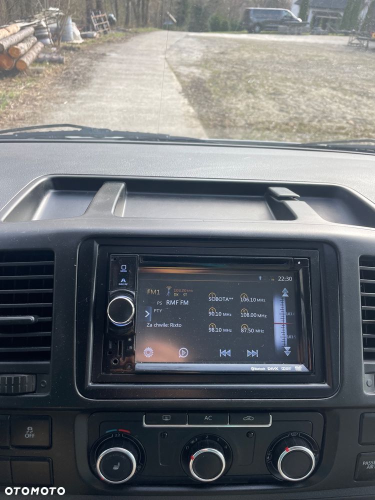 Volkswagen Transporter T5 - 12