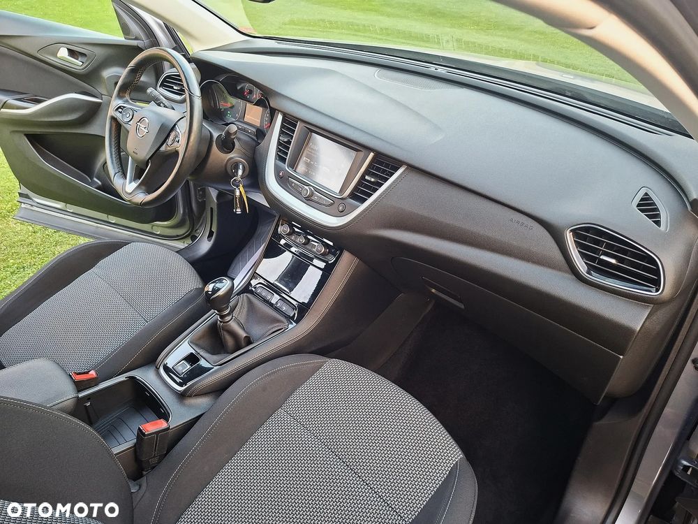 Opel Grandland X - 13