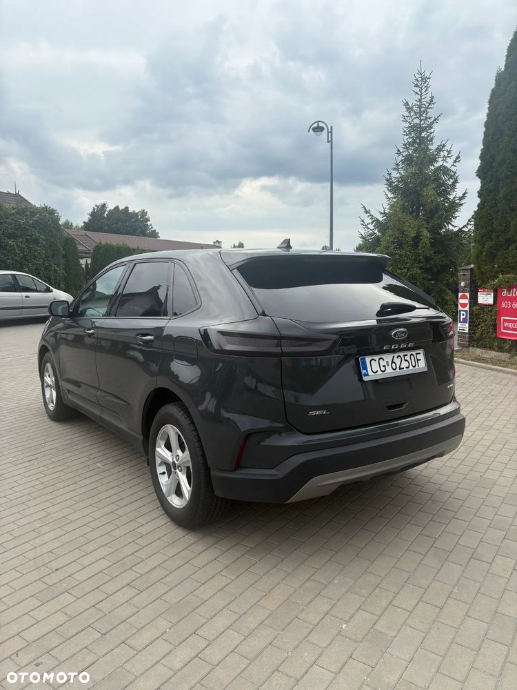Ford Edge - 4