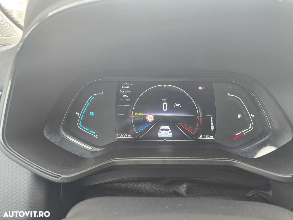 Renault Clio V E-Tech 145 Techno - 17