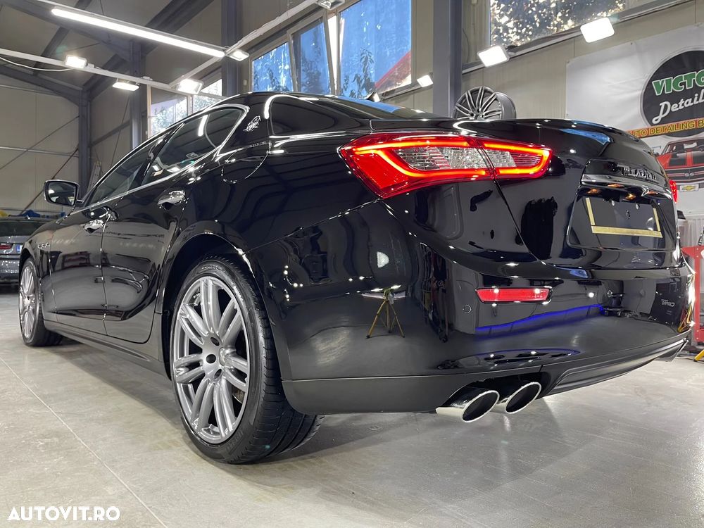 Maserati Ghibli - 10