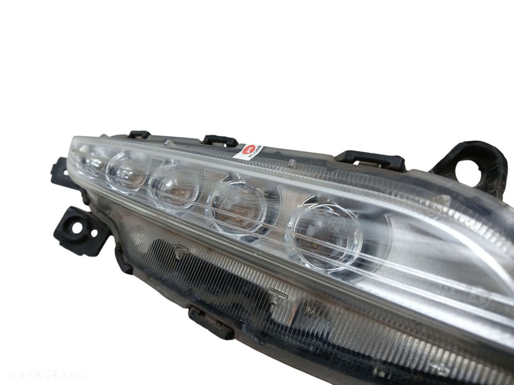 HALOGEN LED PRAWY PRZÓD HYUNDAI TUCSON III (2015-2018) 92208-D7000 - 2
