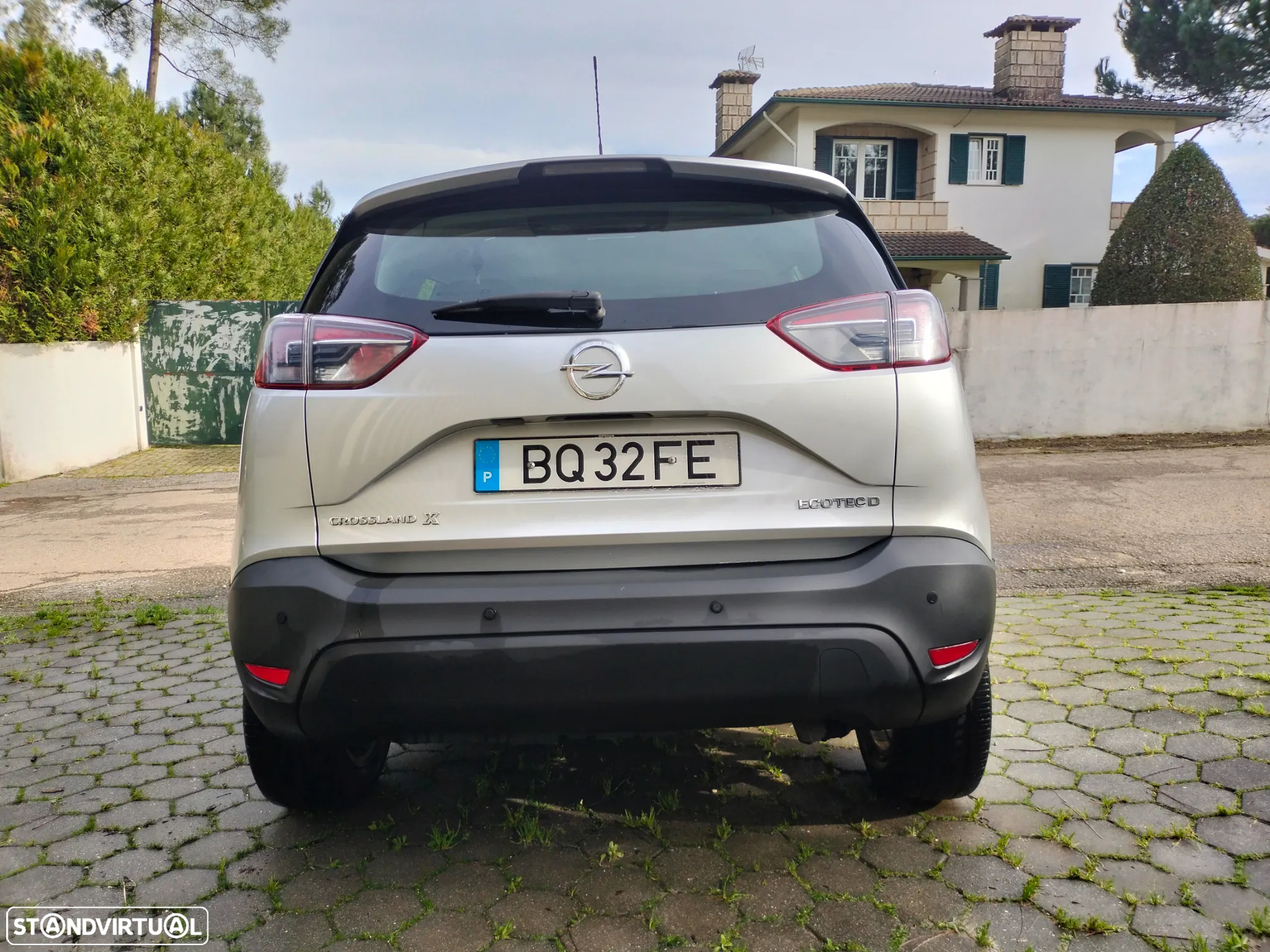 Opel Crossland X - 8