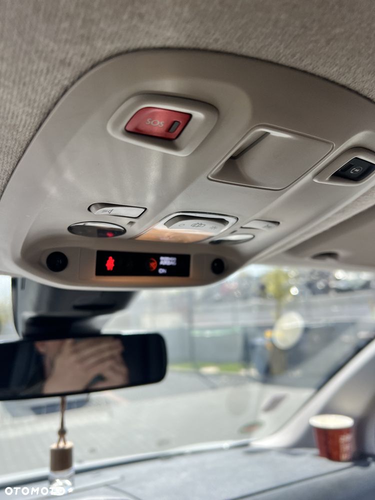 Opel Vivaro - 13