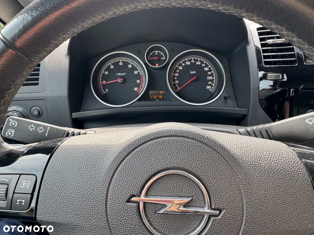 Opel Zafira 1.8 Design Edition - 19