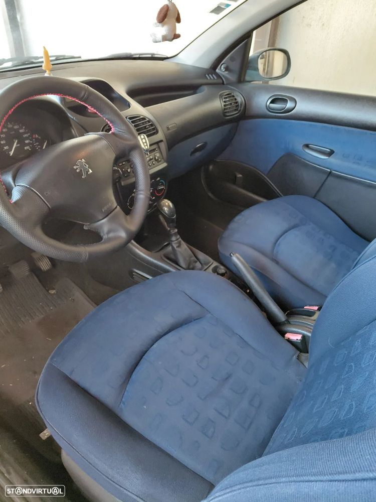 Peugeot 206 - 5