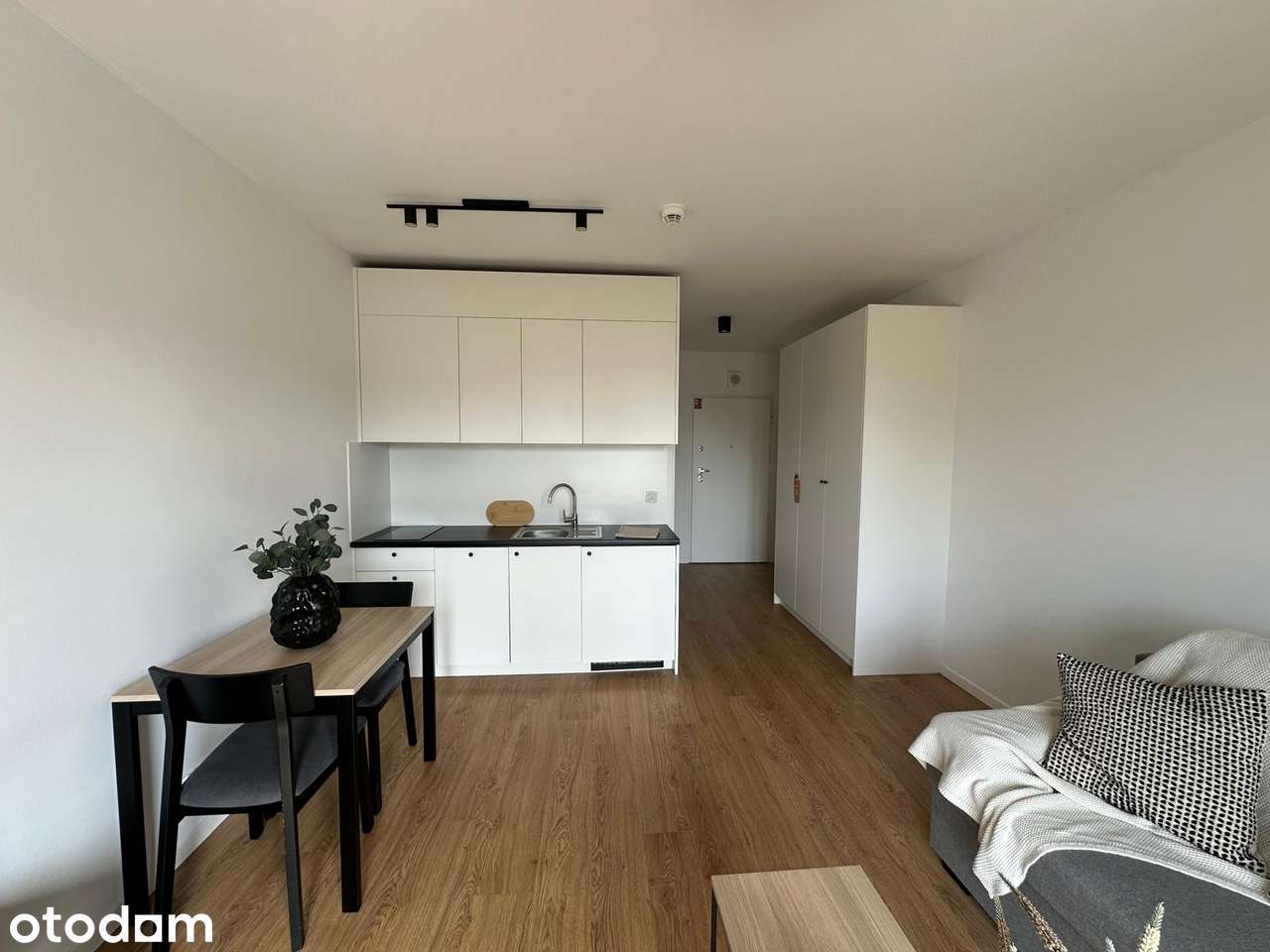 Studio – ul. Przyjaźni Polsko-Węgierskiej 6A/314– bez prowizji