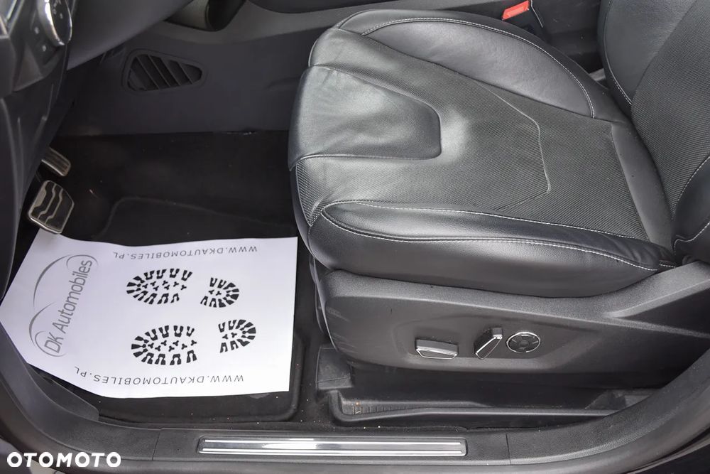 Ford S-Max 2.0 TDCi ST-Line - 23