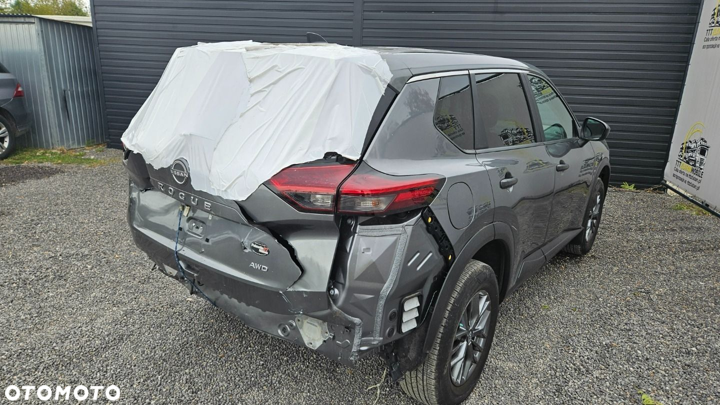 Nissan Rogue - 22