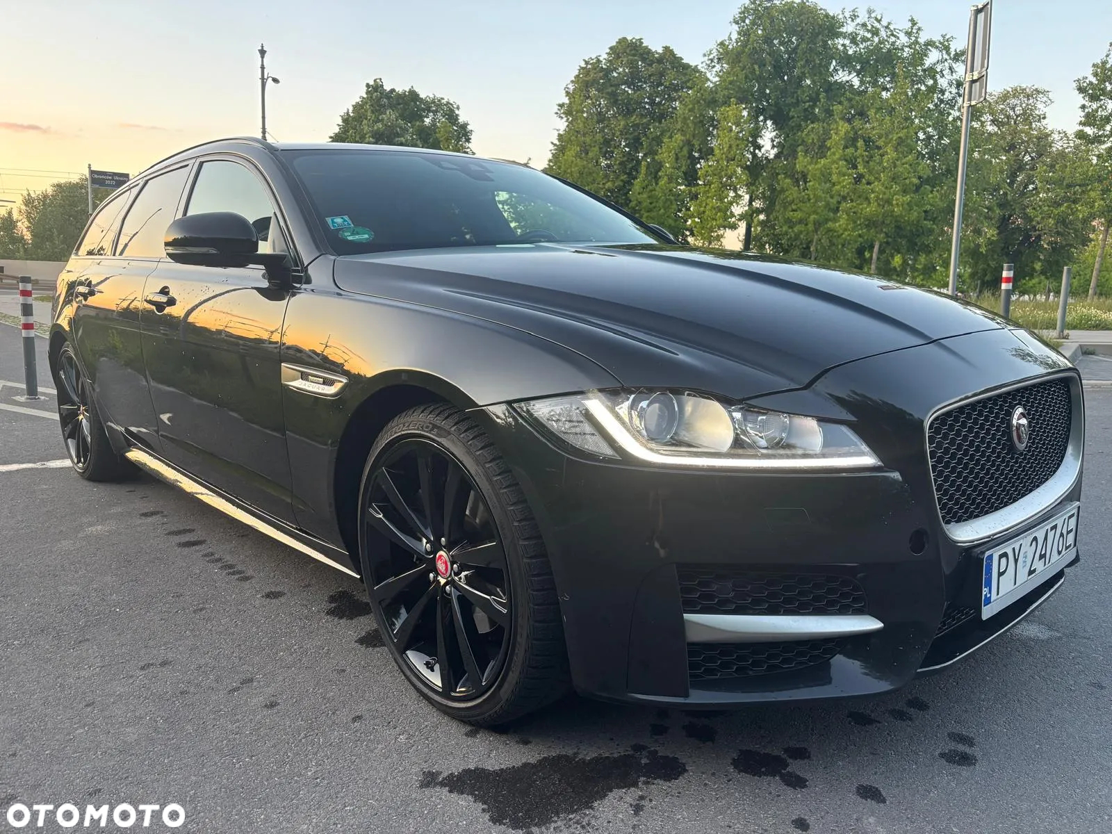Jaguar XF 2.0 i4D AWD R-Sport - 2