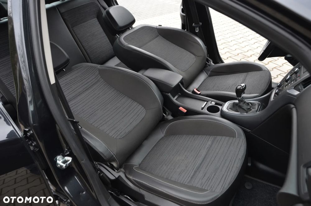 Opel Astra 1.6 CDTI Active - 32