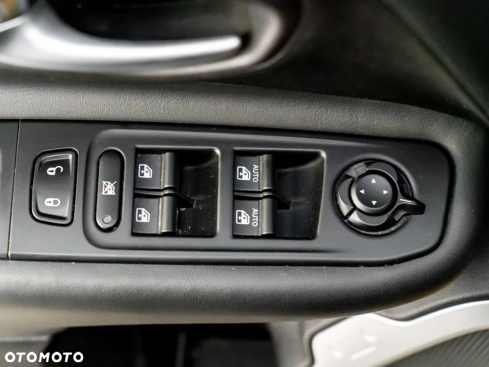 Jeep Renegade 1.4 MultiAir Limited FWD S&S - 14
