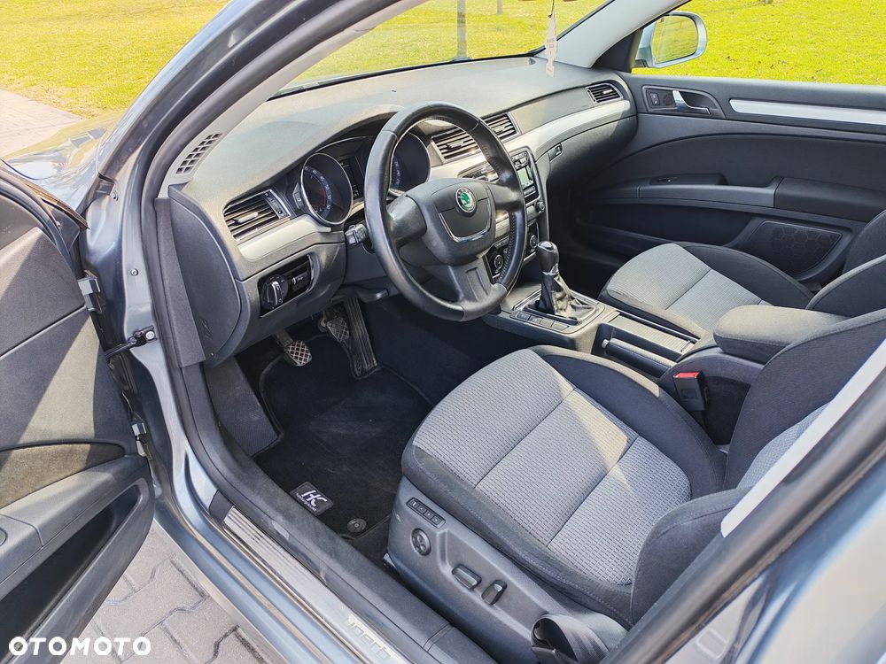 Skoda Superb 1.6 TDI Active Greenline - 17