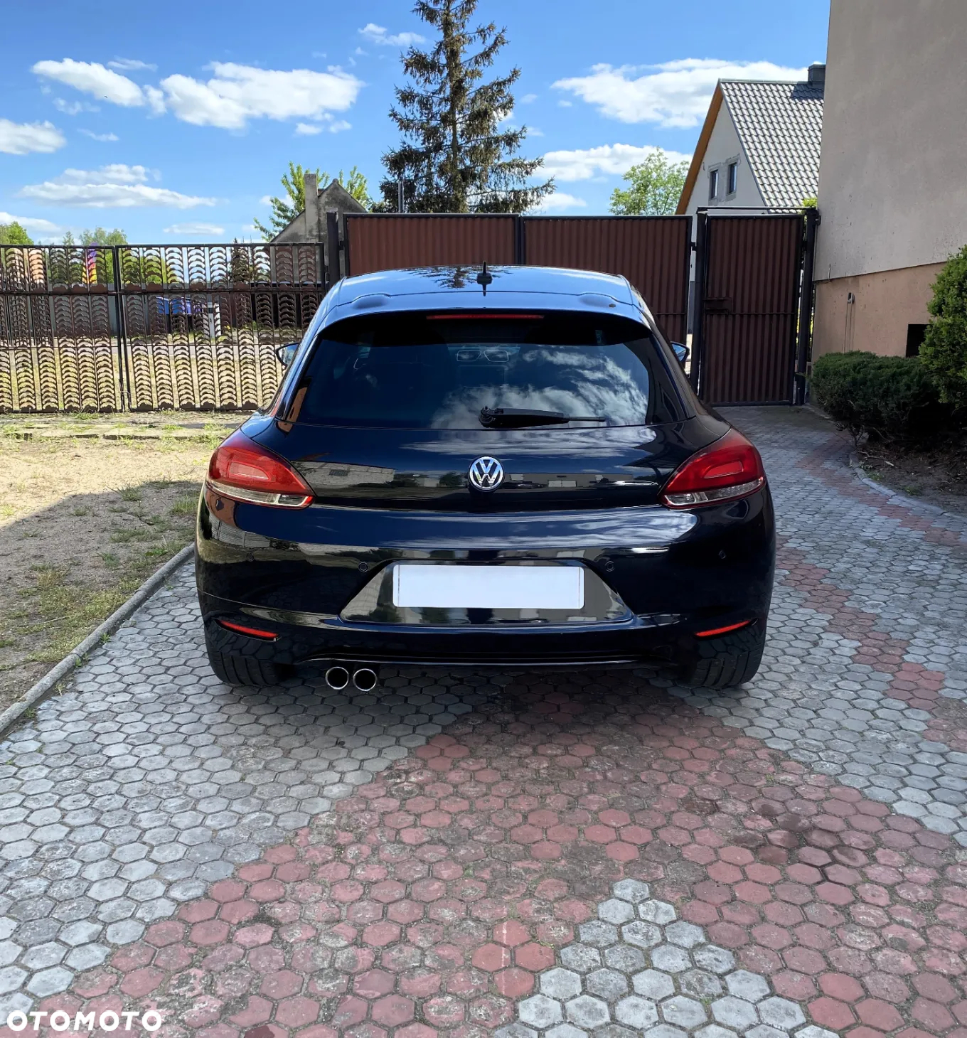 Volkswagen Scirocco 2.0 TDI DSG Edition - 2
