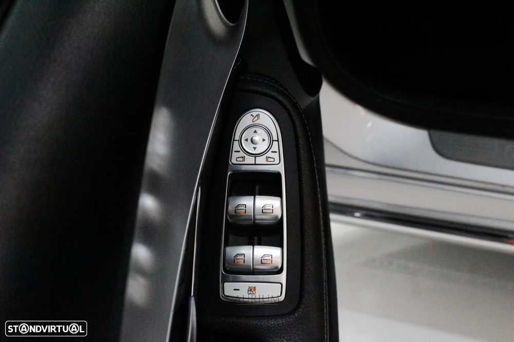 Mercedes-Benz C 220 - 12