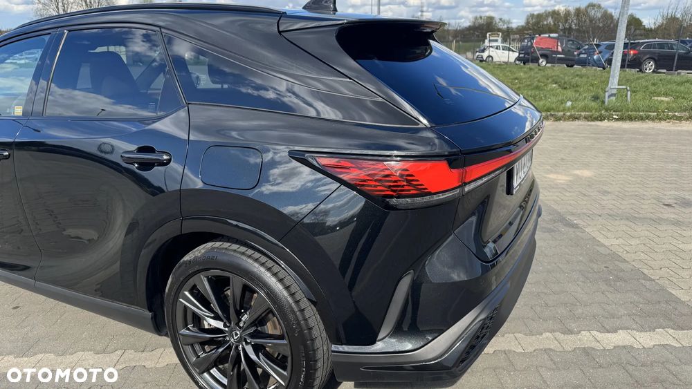 Lexus RX 350h F Sport Design - 11