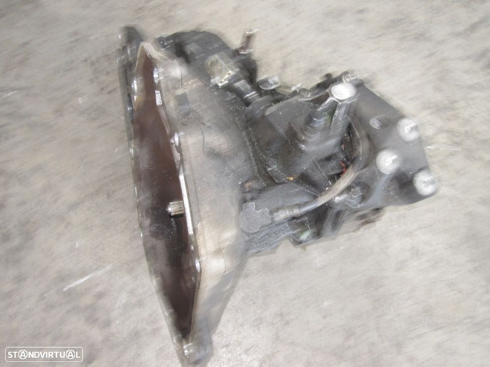 Caixa De Velocidades Opel Zafira 1.8 16v F17C419 - 1