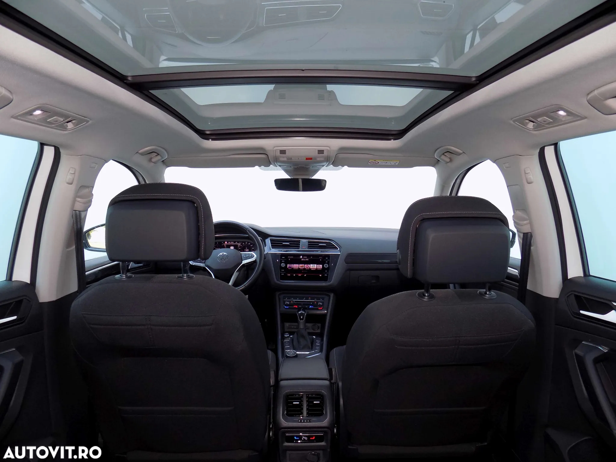 Volkswagen Tiguan 2.0 TDI SCR 4MOTION DSG Elegance - 10