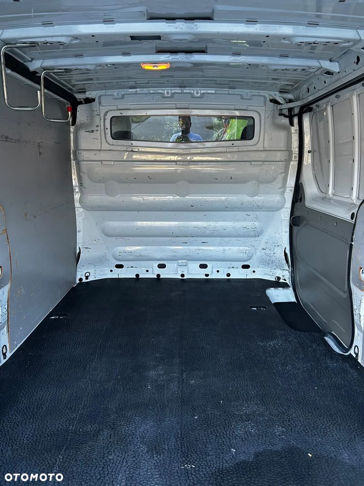 Renault Trafic L2H1 - 14