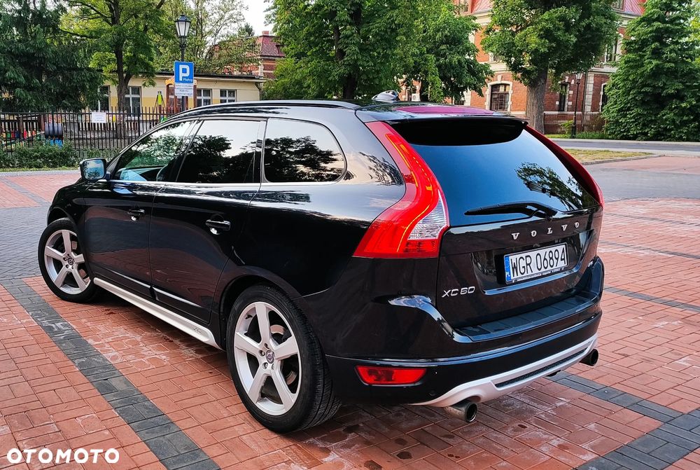 Volvo XC 60 D5 AWD RDesign - 3