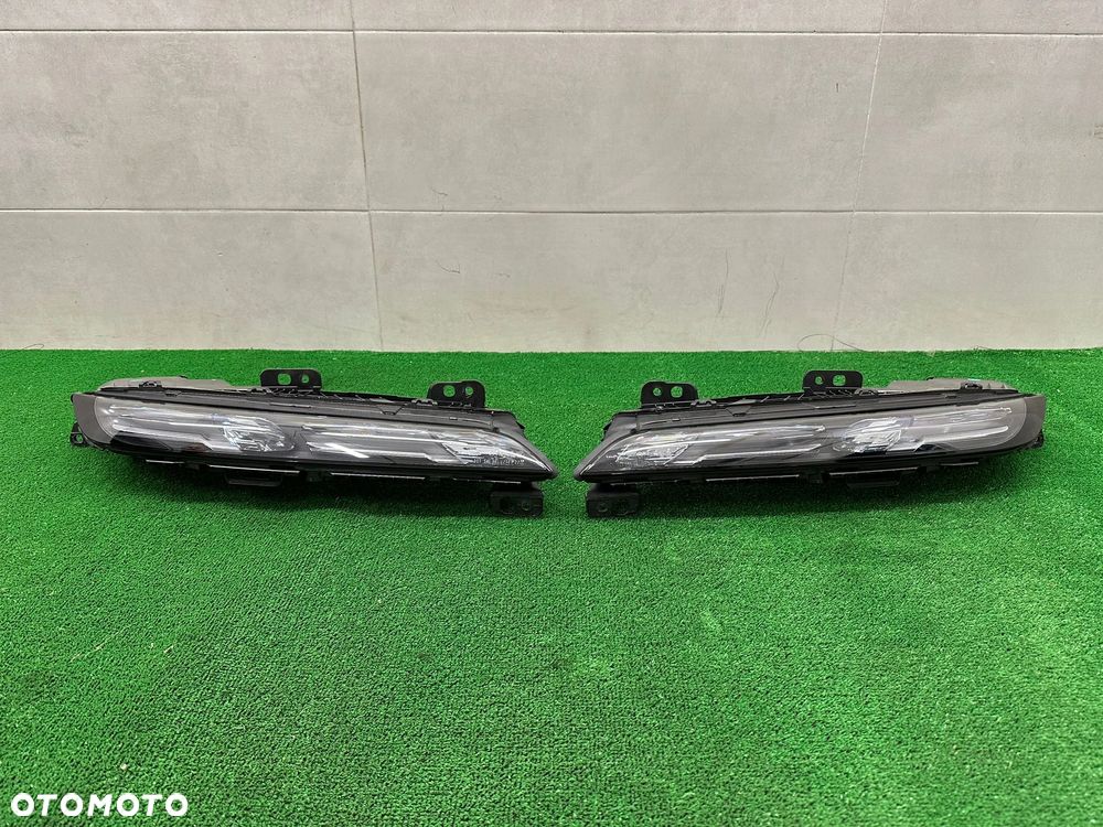 BMW 7 G70 i7 LAMPA LED PRZÓD PRAWA LEWA SWAROVSKI EU 9879935 9879936 - 1