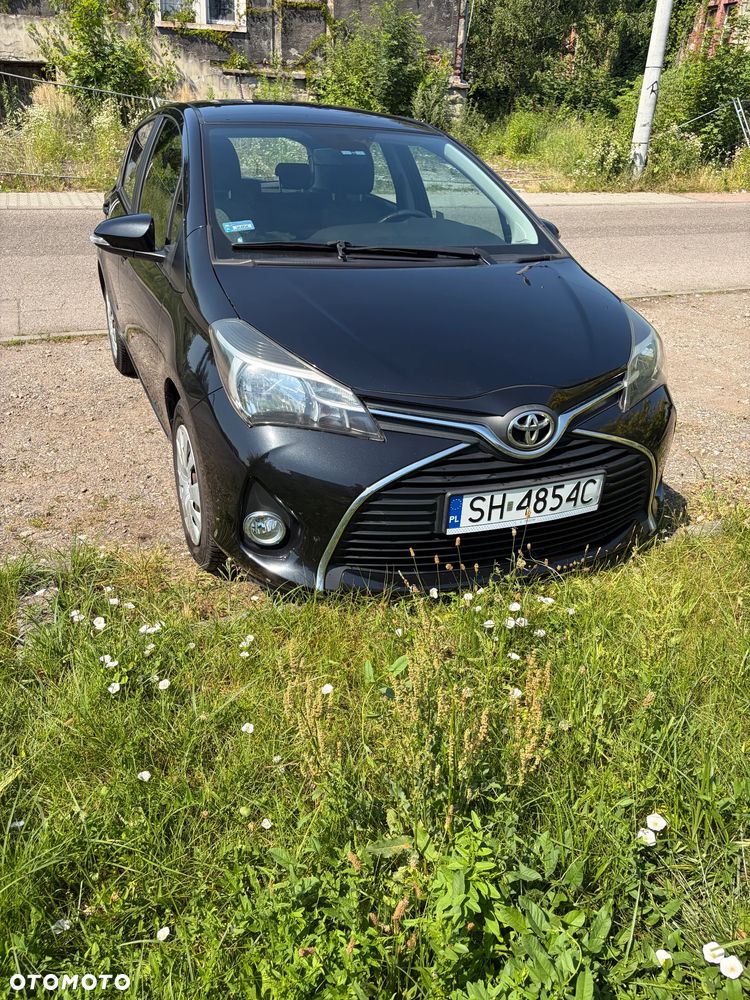 Toyota Yaris 1.33 Premium - 5