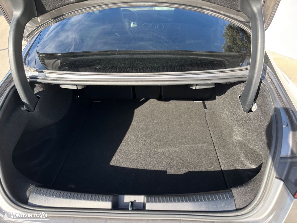 Mercedes-Benz CLA 180 d Shooting Brake AMG Line Aut. - 15