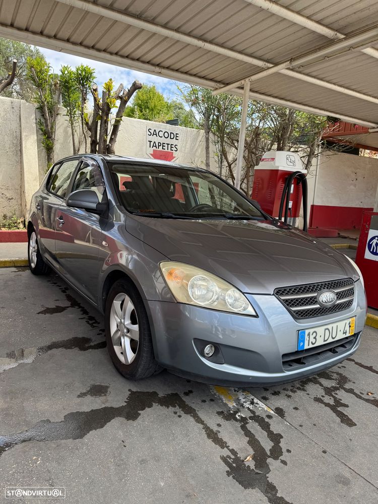 Kia Ceed 1.4 CVVT EX - 1