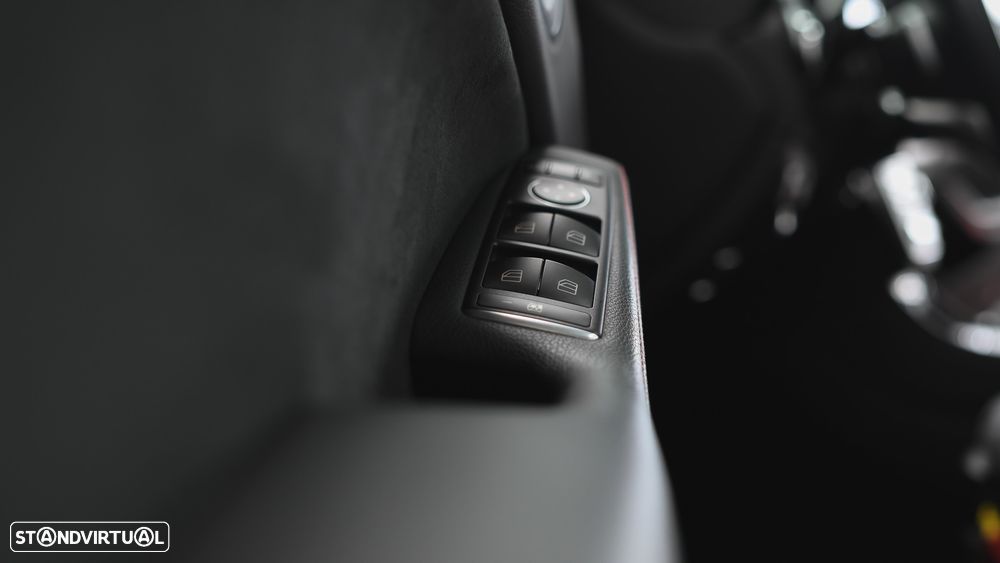 Mercedes-Benz CLA 180 d 7G-DCT AMG Line - 45