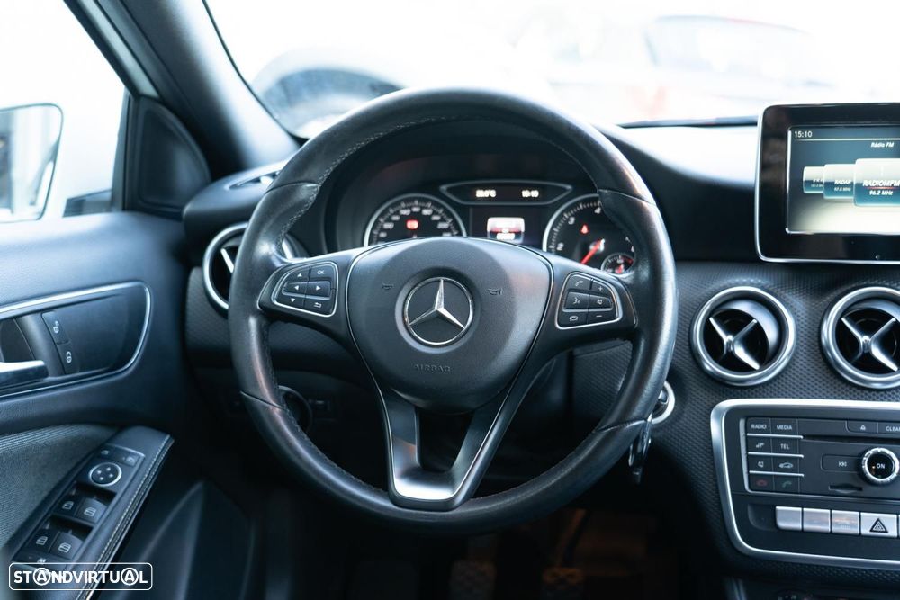 Mercedes-Benz A 160 d Urban - 9