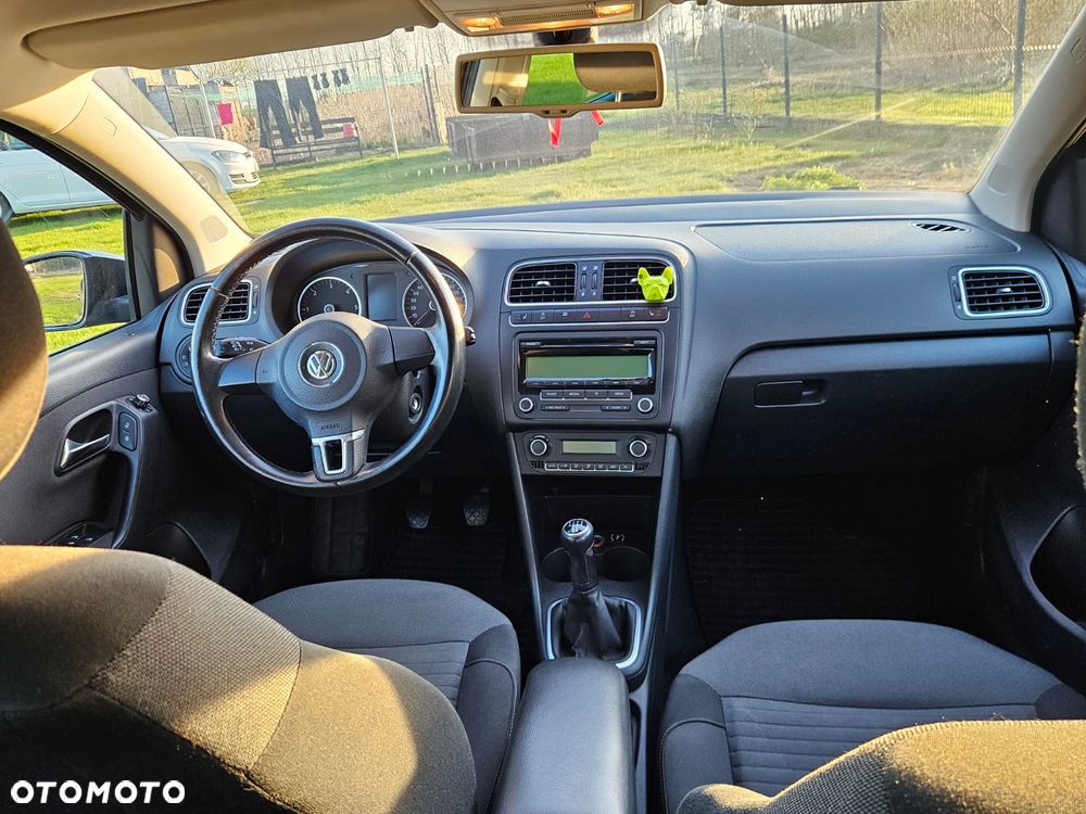 Volkswagen Polo 1.6 TDI DPF Highline - 8