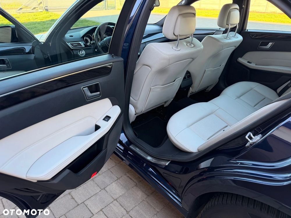 Mercedes-Benz Klasa E 220 BlueTEC 7G-TRONIC Avantgarde - 11