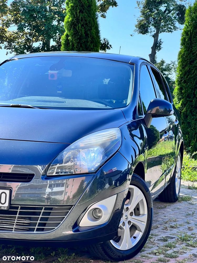 Renault Grand Scenic - 5
