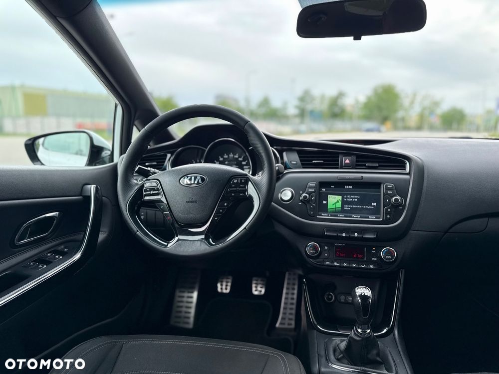 Kia Ceed 1.6 CRDi L - 21
