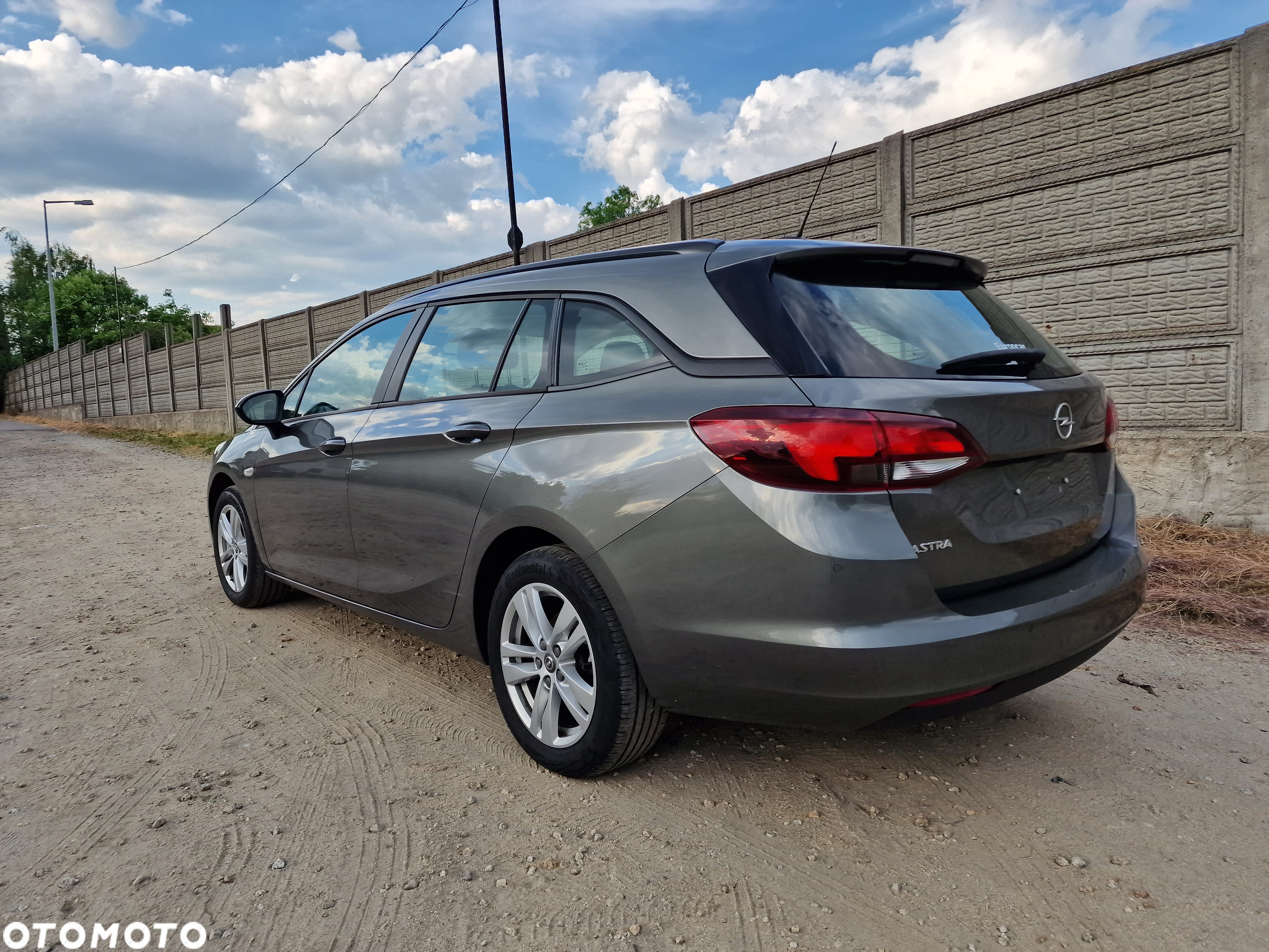 Opel Astra Sports Tourer 1.2 Turbo - 6