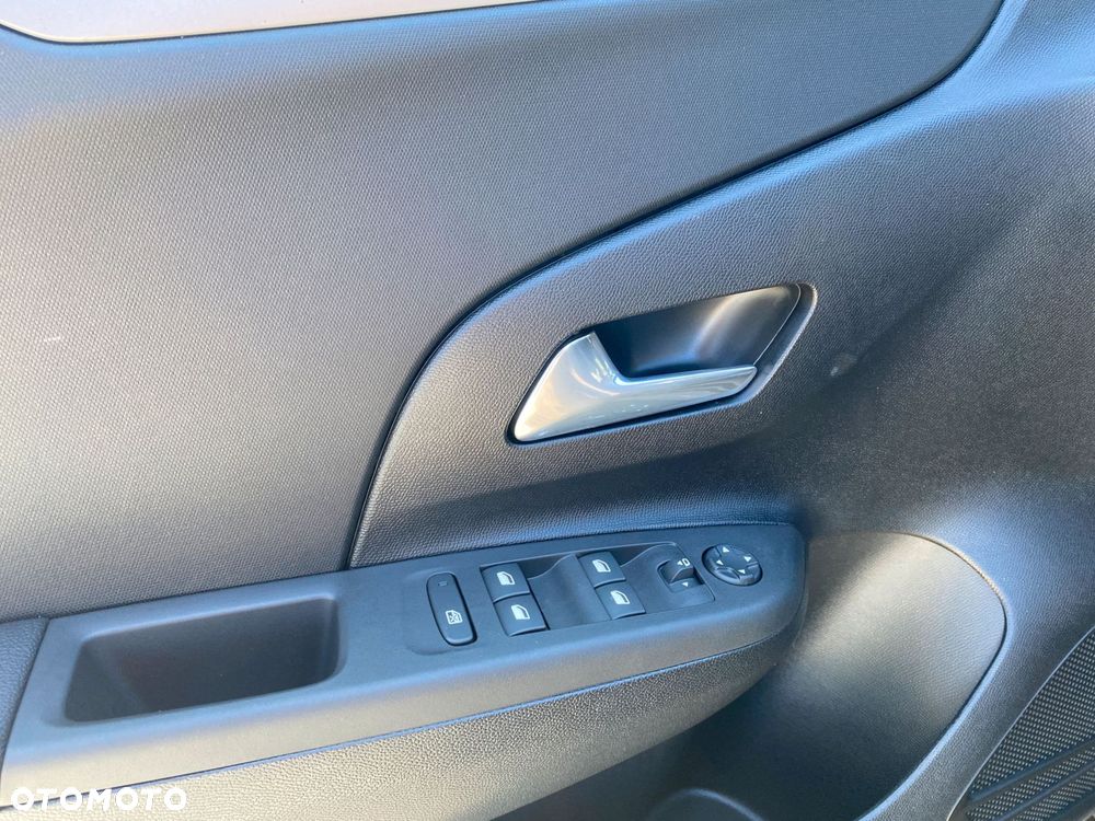 Opel Corsa 1.2 Edition S&S - 9