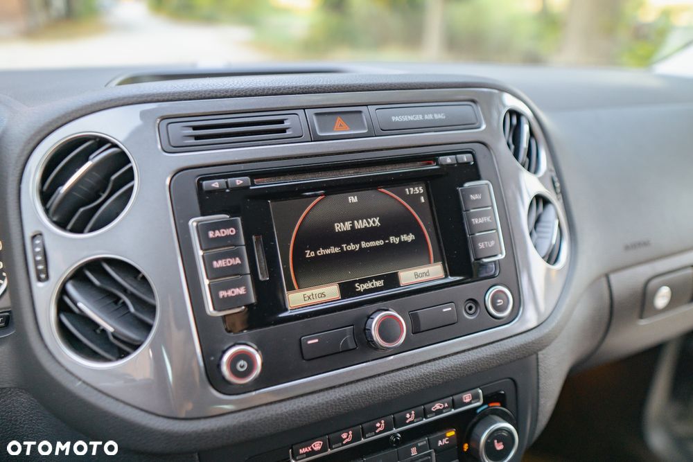 Volkswagen Tiguan - 26