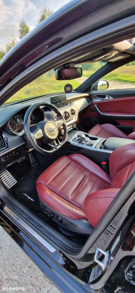 Kia Stinger 3.3 T-GDI V6 GT AWD - 15