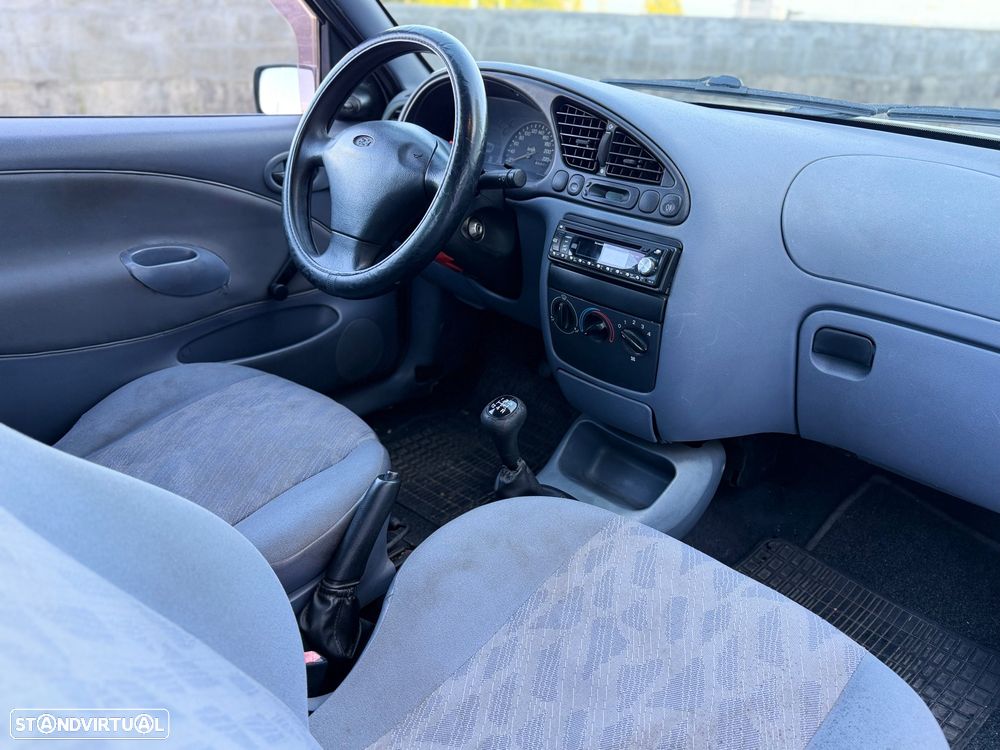 Ford Fiesta 1.8 TDCI - 9