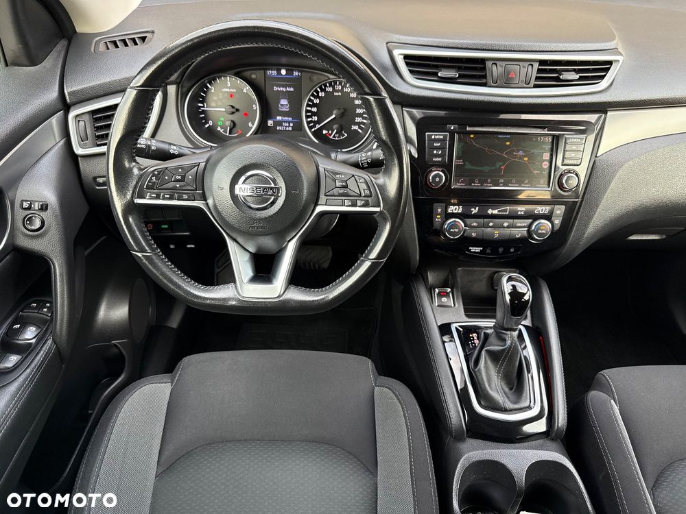 Nissan Qashqai - 16