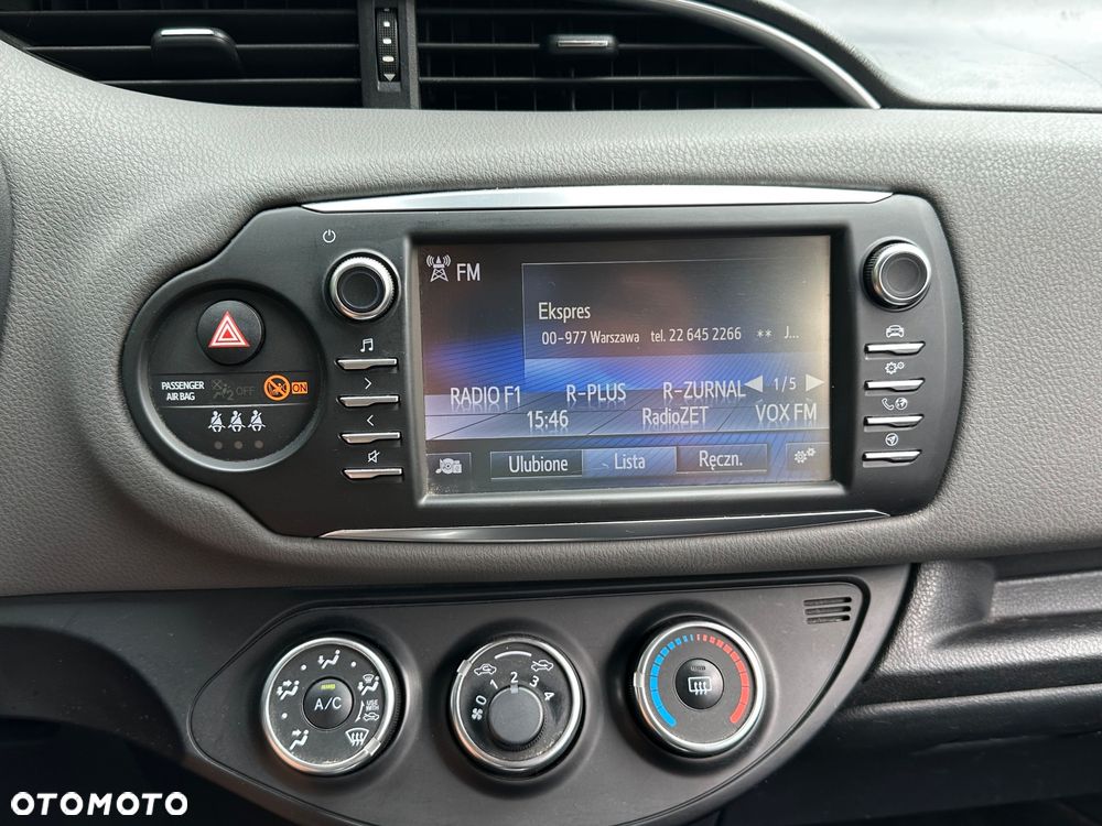 Toyota Yaris 1.5 Premium - 15
