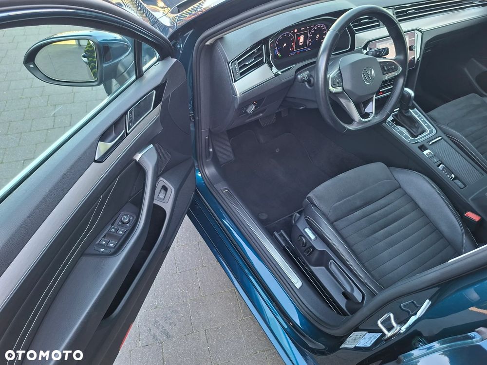Volkswagen Passat 2.0 TSI Elegance DSG - 11