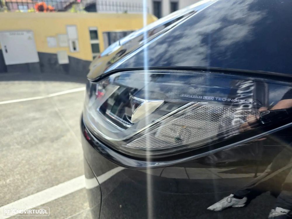 Jaguar I-Pace EV400 R-Dynamic SE AWD - 11