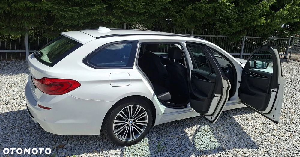 BMW Seria 5 518d - 6