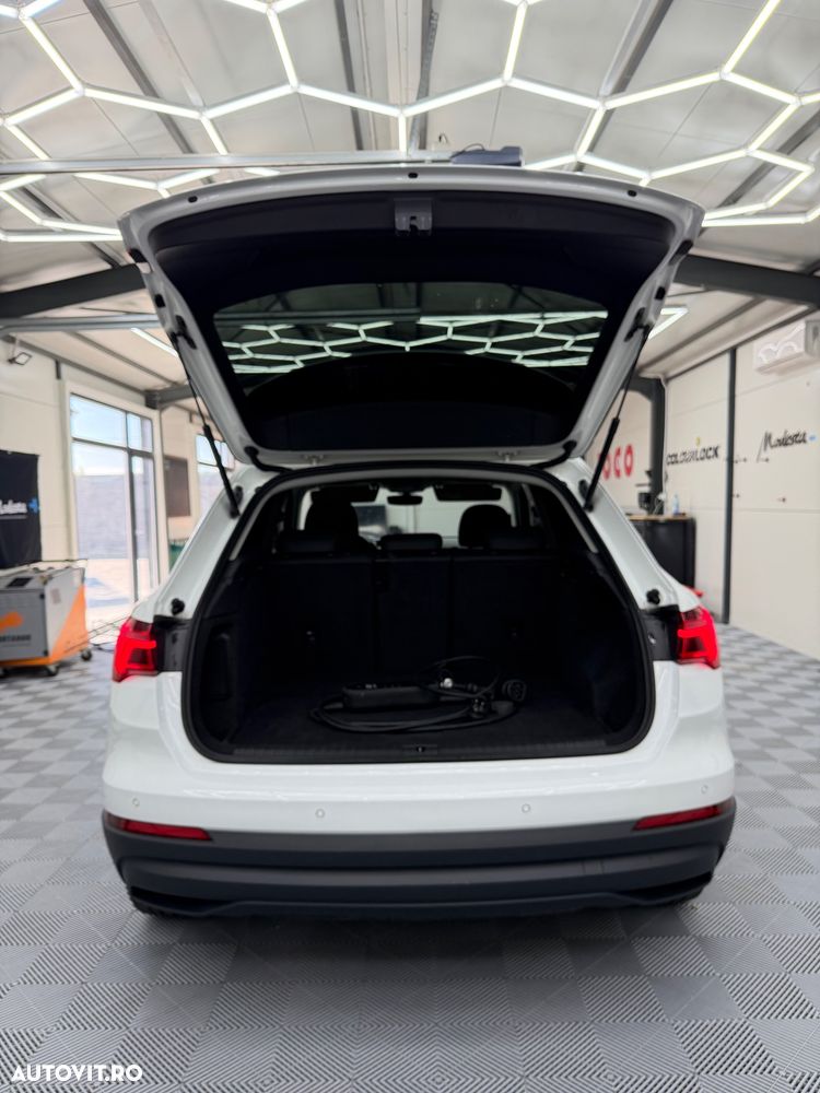 Audi Q3 Sportback 45 TFSIe S tronic S line - 9
