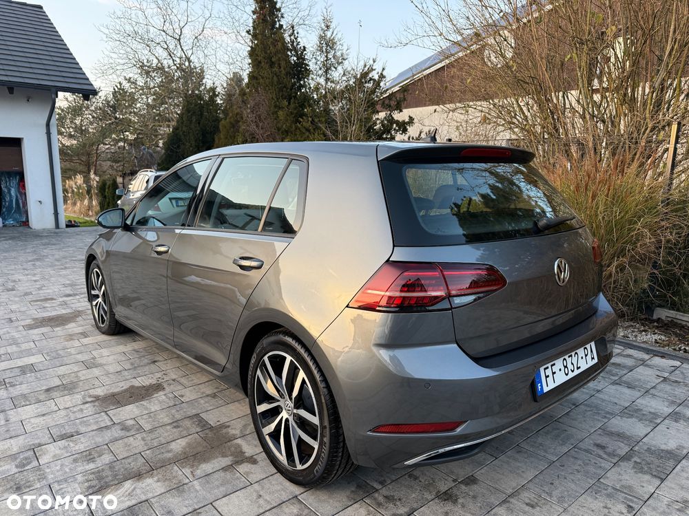 Volkswagen Golf 1.5 TSI BMT Evo Highline - 17