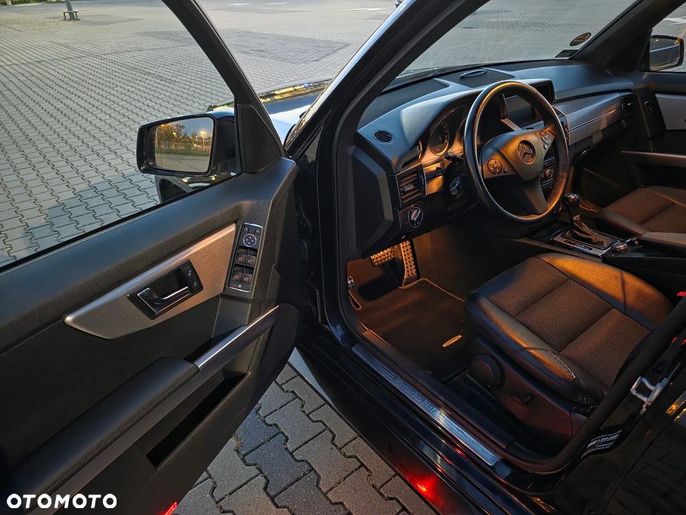 Mercedes-Benz GLK 220 CDI DPF 4Matic BlueEFFICIENCY 7G-TRONIC - 10